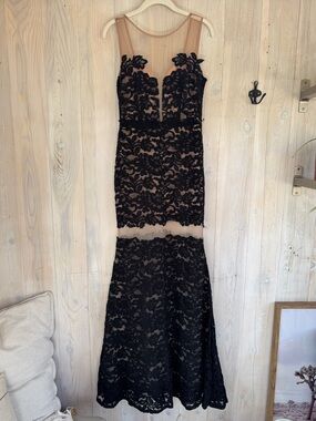NWOT Windsor Lace Dress Size S